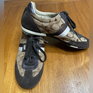 Women’s Coach tennis shoes